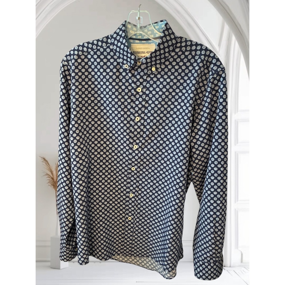 International Report Men's Button-Down Shirt - Dotted‎ Pattern - Fun az small